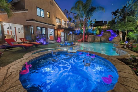Sink into the soothing spa under the stars!
