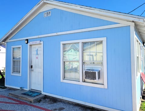 Welcome to Ship Ahoy!  This 2 bedroom/1 bath cottage is pet-friendly.