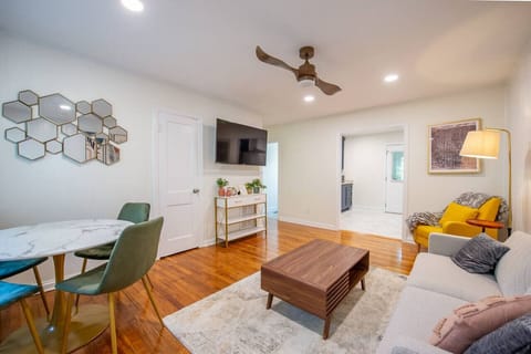 Stylist living area w/55` smart tv