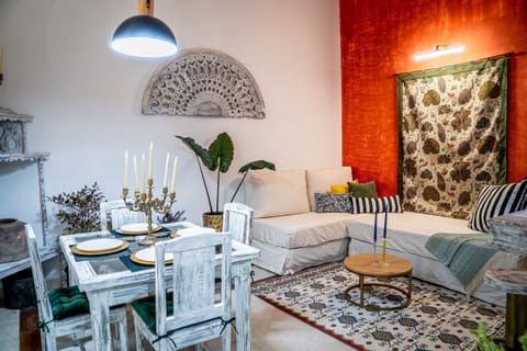 Dining area,Living Room