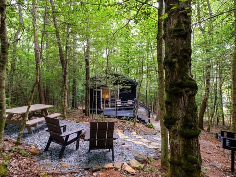 9486125a-5c70-4332-bdf1-990258ab46eb