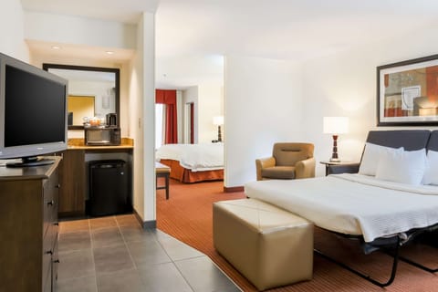 Suite, 1 King Bed with Sofa bed, Non Smoking | Premium bedding, pillowtop beds, desk, blackout drapes