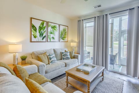Apartment (2 Bedrooms) | Front of property