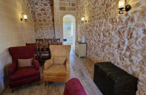 Flat-screen TV, heated floors, computer monitors, printers