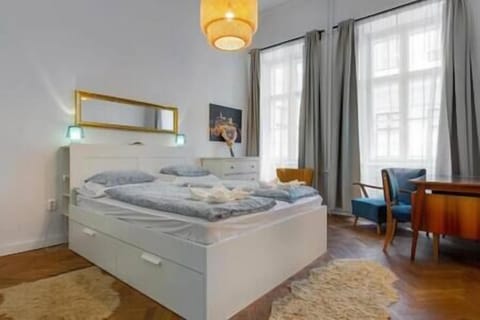Bedroom (1)