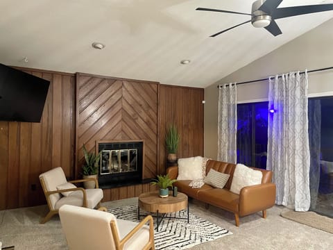 Living Room (1)