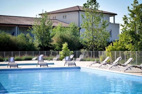 Holiday Home Swimming Pool