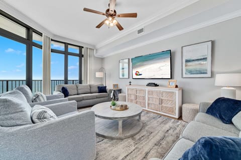 Welcome to Phoenix West II 604!