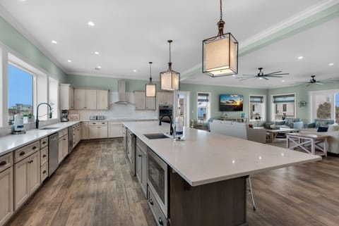 Kitchen has all you need