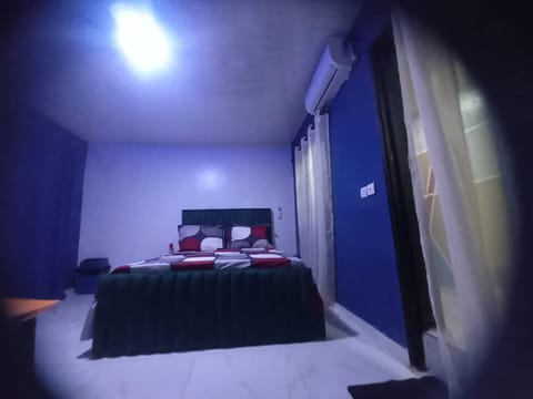 Apartment | 1 bedroom, WiFi (free), bed sheets