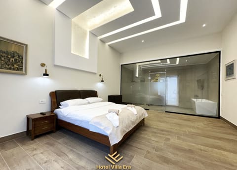 Romantic Room, 1 King Bed, Pool View, Poolside | In-room safe, free cribs/infant beds, bed sheets