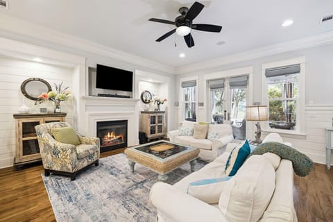 Welcome to 'Willow's Place' in Watersound West!