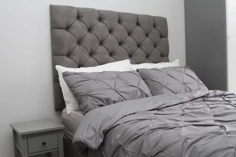 Studio | Iron/ironing board, free WiFi, bed sheets