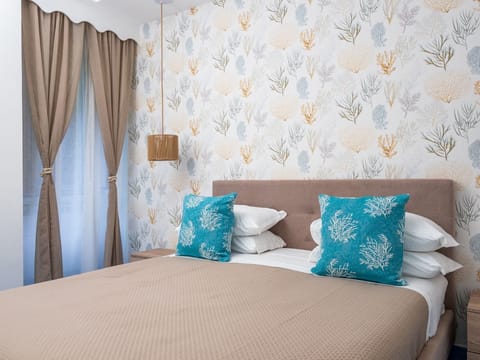 Superior Double Room | Hypo-allergenic bedding, down comforters, in-room safe, desk