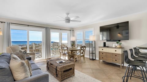 Eastern Shores 103 Living area with gulf view