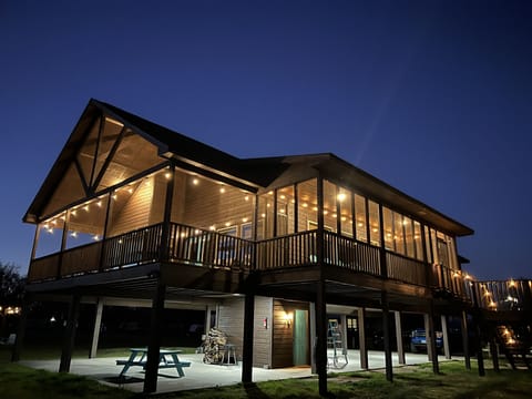 Beautiful and cozy on the inside and out!