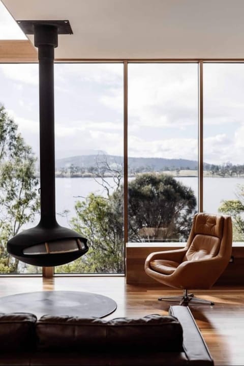 1dc0d271 41be 41f6 a78a 68363a265e20