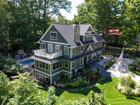 Side view of home/porch