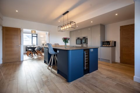 Ridgeview Kitchen Alt View