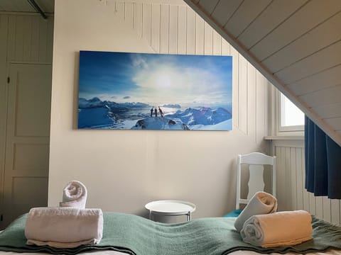 Family Quadruple Room | Blackout drapes, iron/ironing board