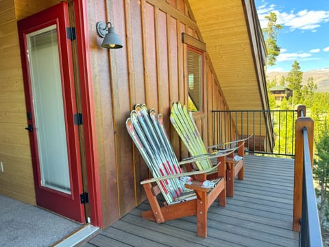 Front deck! Views of Shadow Mountain reservoir