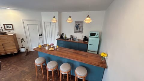 Stovetop, dishwasher, espresso maker, coffee/tea maker