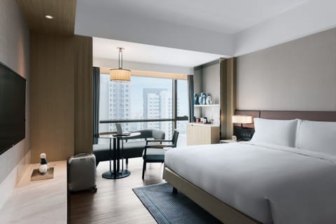 In-room safe, desk, blackout drapes, soundproofing