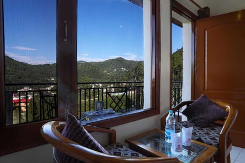 Luxury Room | 1 bedroom, individually decorated, individually furnished