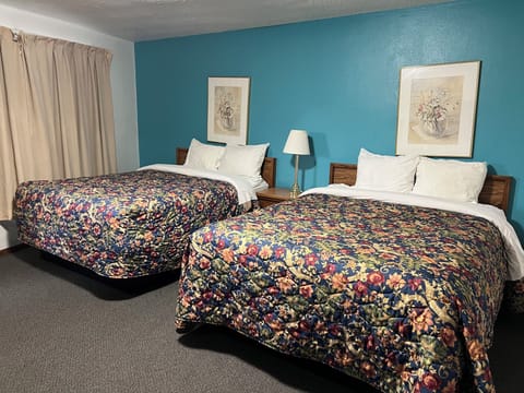 Standard Room, 2 Queen Beds | Desk, iron/ironing board, free WiFi, bed sheets