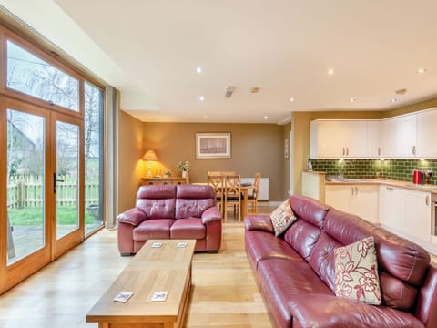 Open plan living space | Oak Cottage, Ware