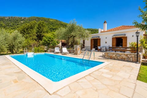 Private pool and terrace