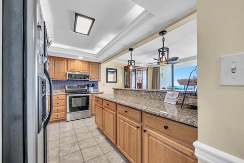 Plenty of counterspace