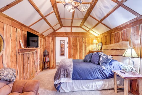 House (1 Bedroom) | Interior