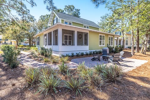 1299 Laurel Grove