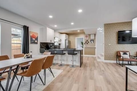 9095083b c726 4057 97d6 dc7afddd1bdf