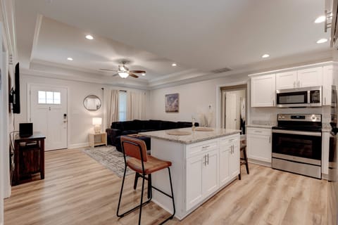 Kitchen 2, Clanton cottage rental home, Thomasville, Ga