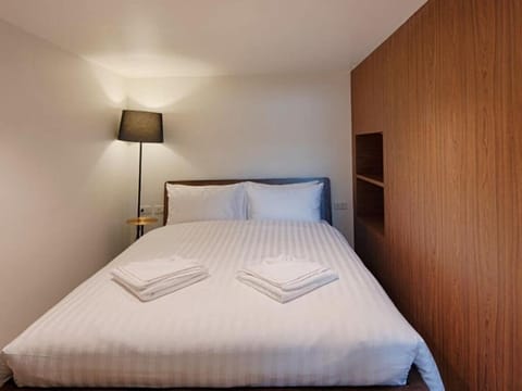 Studio | In-room safe, blackout drapes, iron/ironing board (on request)