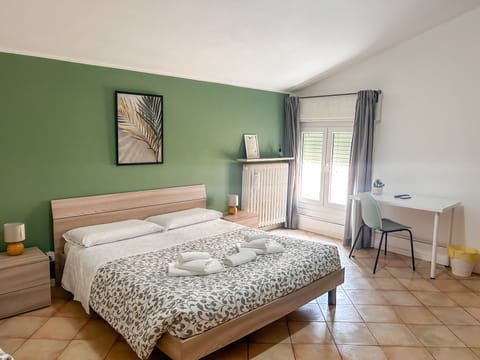 Standard Triple Room (Shared Bathroom) | Desk, free WiFi, bed sheets