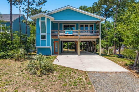 Oak Island Vacation Rental | 3BR | 2BA | 1,600 Sq Ft | Stairs to Access