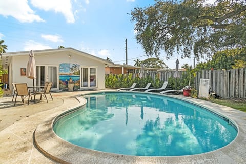 Heated private pool with patio & loungers