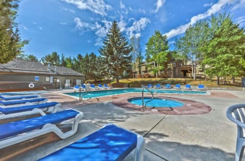 Communal Pool and Hot Tub