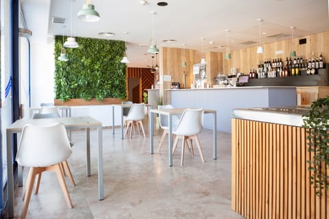 Coffee shop