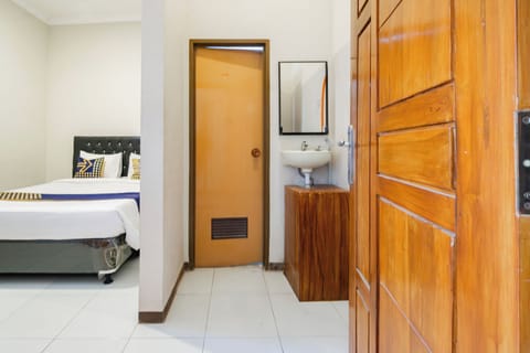 Double Room | Free WiFi, bed sheets