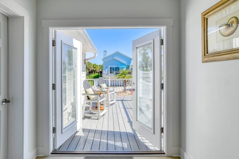 Step outside to take in the ocean air and incredible views.