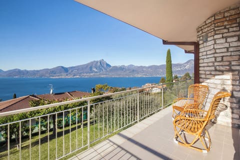 a8167124-50ac-45e9-8fe0-60dc339f0e0a