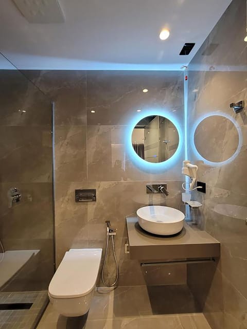 Free toiletries, hair dryer, slippers