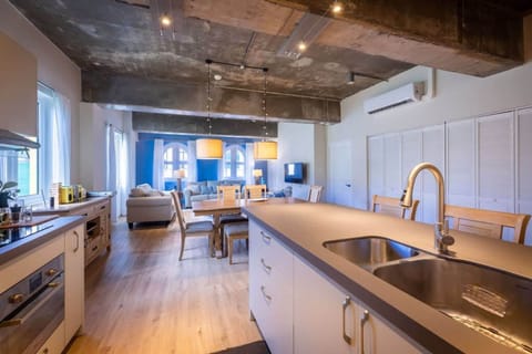 House | 3 bedrooms, Internet