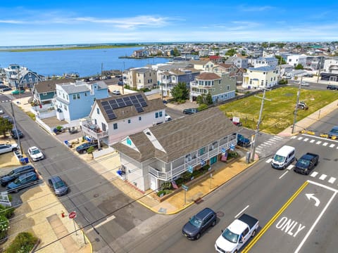 One Short Block to The Bay