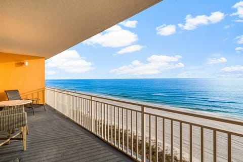 Condo, Multiple Beds, Balcony, Ocean View (Splash Resort 302w) | Property grounds