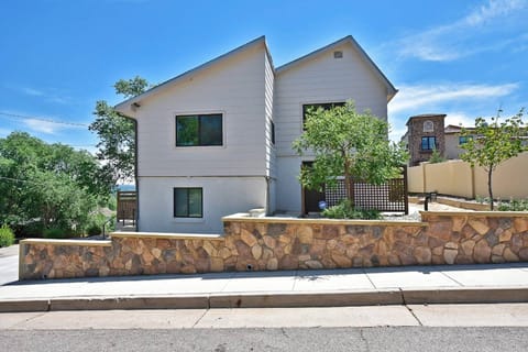 The front of the  Retreat's 2 unit building.  The Retreat is located on the bottom right with its own entrance and parking spot.